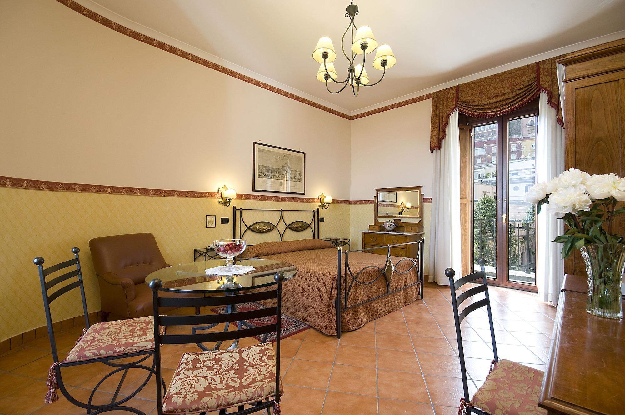 נאפולי Pinto-Storey Hotel מראה חיצוני תמונה