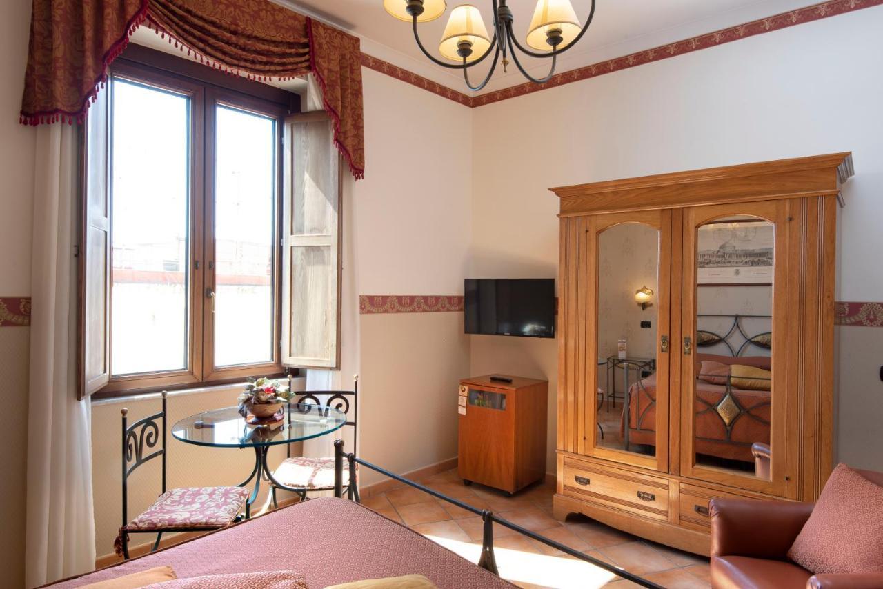 נאפולי Pinto-Storey Hotel מראה חיצוני תמונה