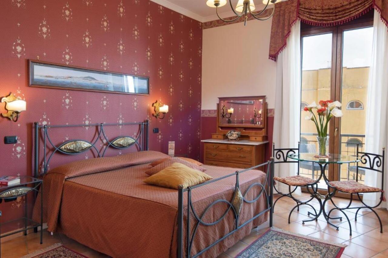 נאפולי Pinto-Storey Hotel מראה חיצוני תמונה